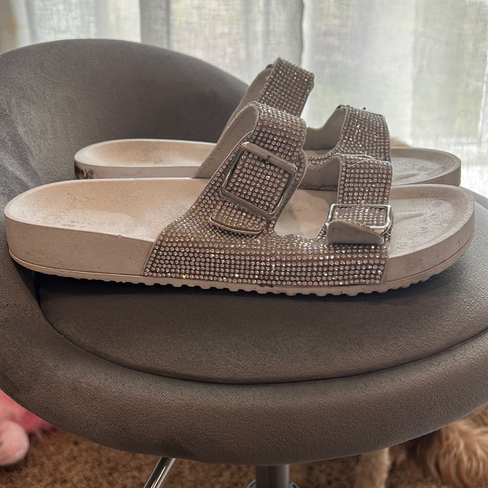 Madden girl slides